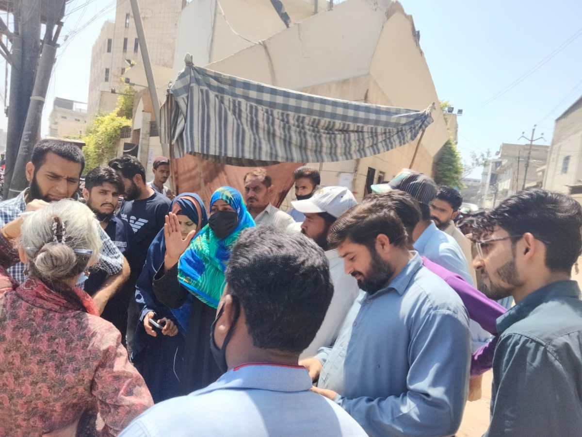 Pakistani factory producing for int’l brands in Canada ‘illegally’ fires workers 